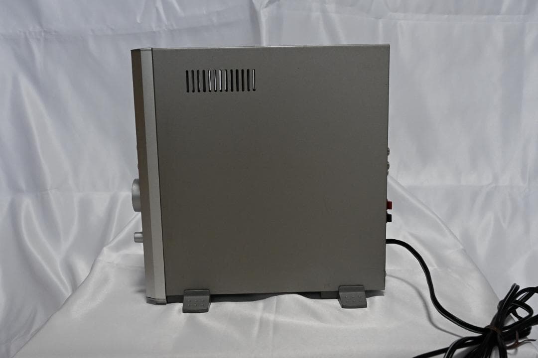 縦型小型アンプ　ONKYO　USBオーディオアンプ　MA-500U