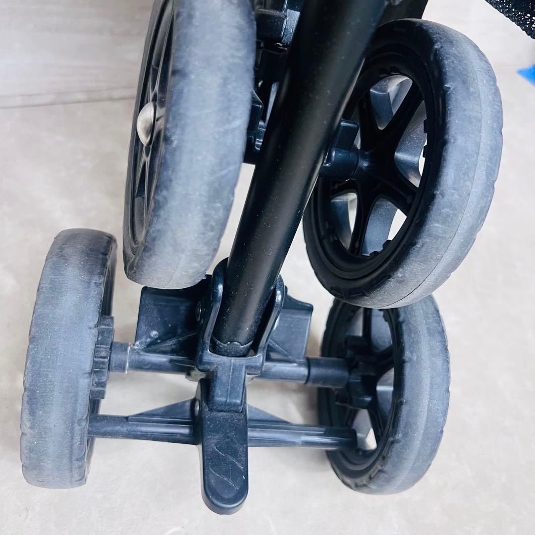 コムペット ミリミリライトα ペットカート 犬用 ブラック