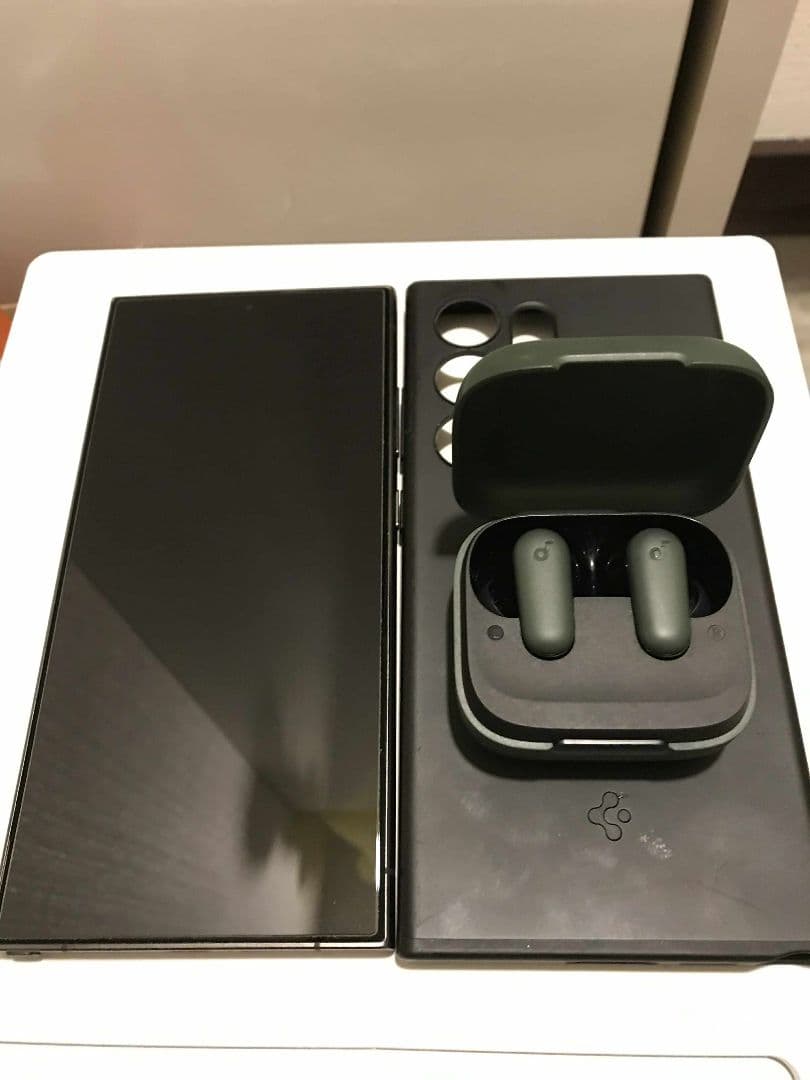 GALAXY S24 ULTRA 256GB 韓国版　オマケ付き早もの勝ちです。