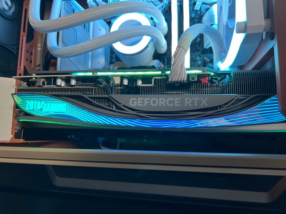 グラフィックボード・グラボ・ビデオカード ZOTAC GAMING GeForce RTX 4070 Ti