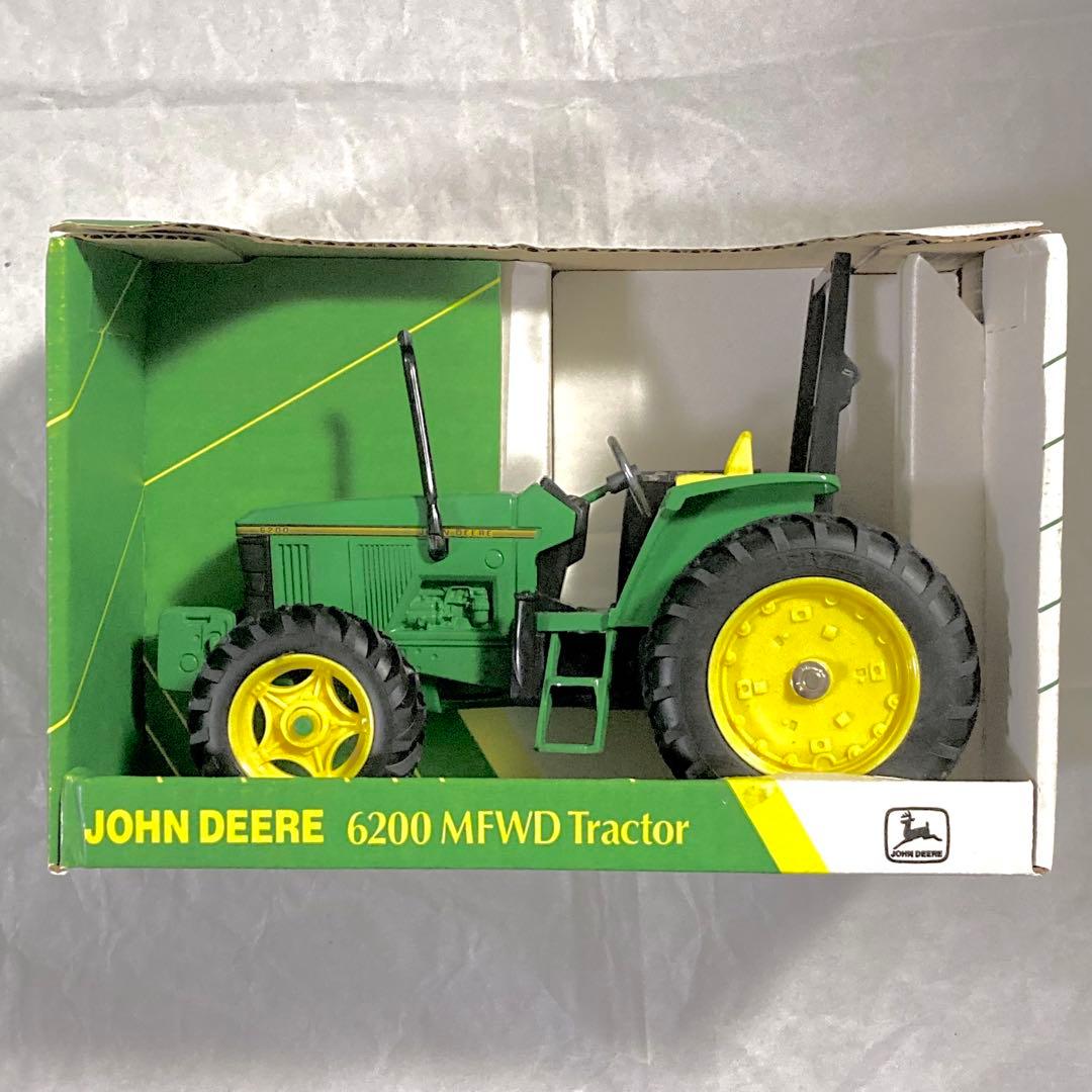 JOHN DEERE 6200 MFWD トラクター 1/16 ジョンディア