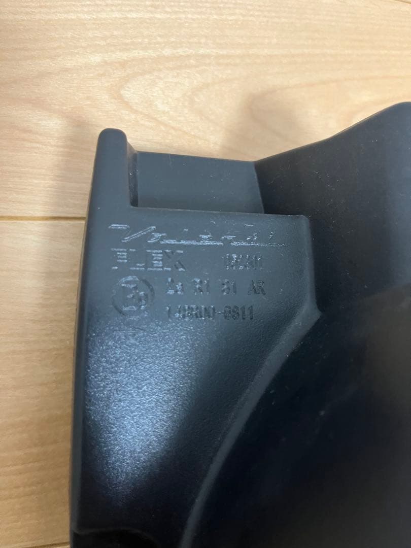 フレックス　アールクラシックテールランプ　右側