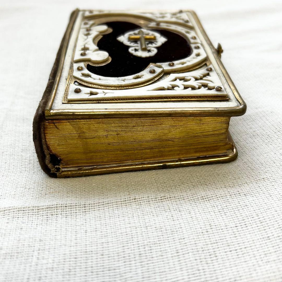 【希少】ウィーン蚤の市 アンティーク聖書 祈祷書 三方金 金具装丁 雑貨 小物