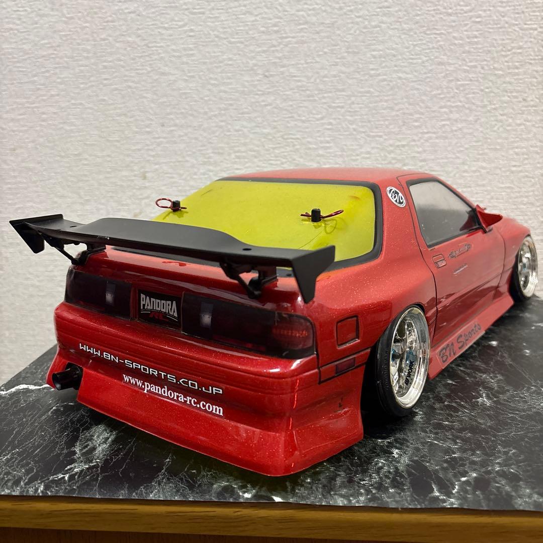 ヨコモ1/10ドリフトラジコン