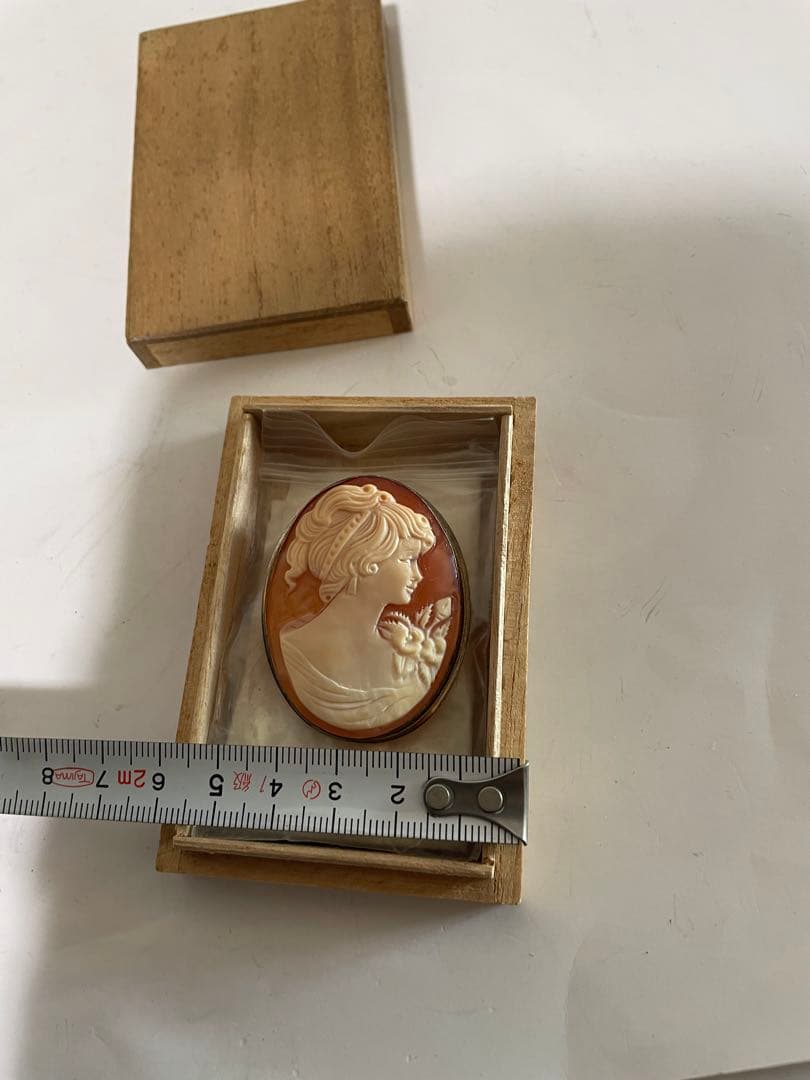 カメオ　ペンダントトップ　ブローチ　925銀