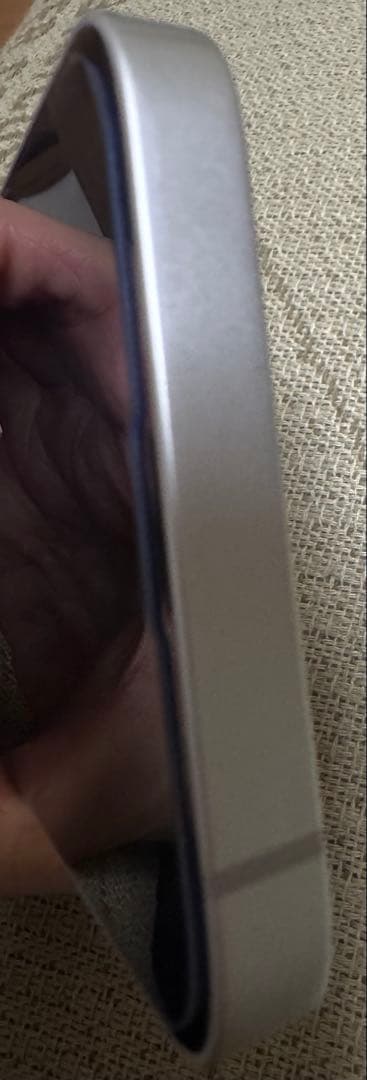 iPhone 16e ホワイト 本体 128GB SIMフリー　アップル公式購入