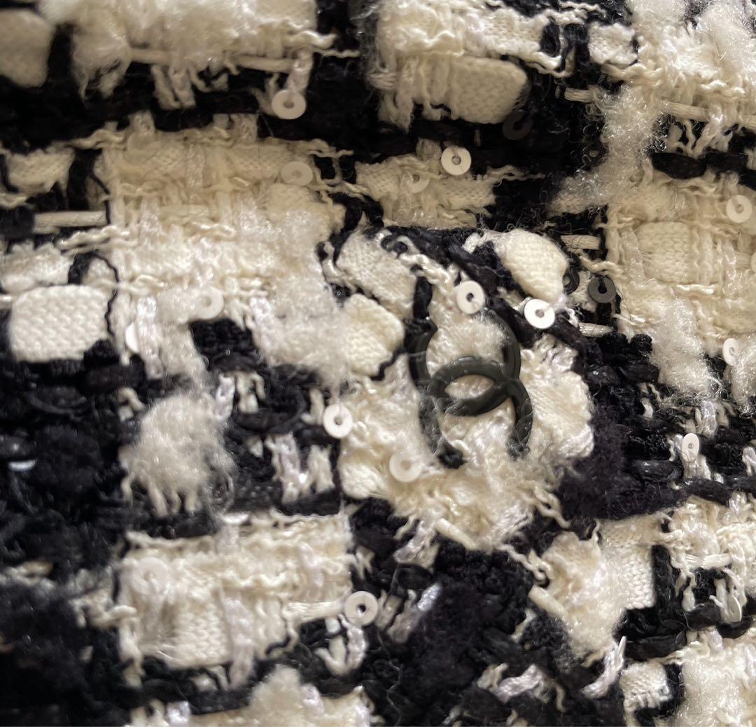 シャネル　素敵なツイードスカート