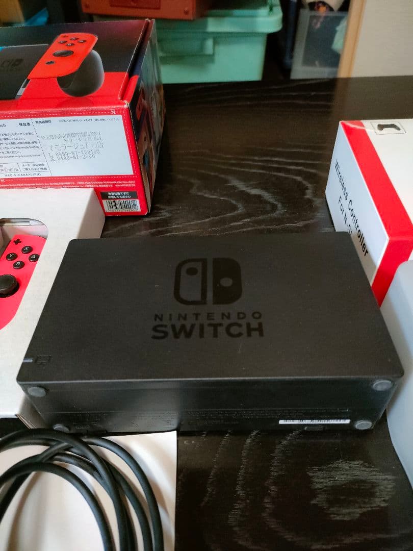 NintendoSwitchネオンブルー/レッド本体 ワイヤレスコントローラー付