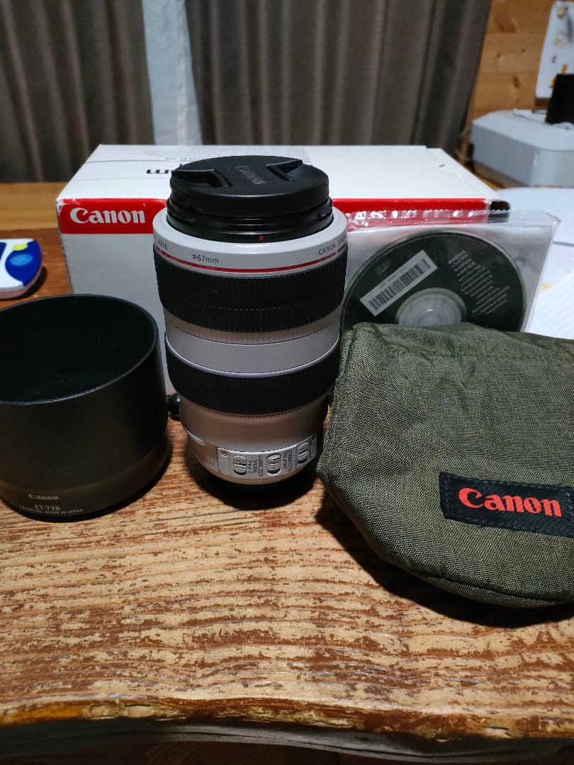キャノン EF70-300mm f/4-5.6L IS USM ズームレンズ