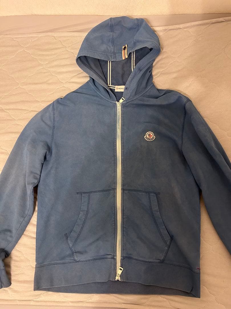 MONCLER フルジップパーカー ブルー