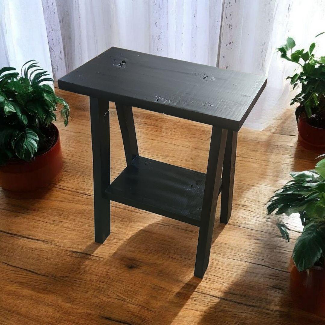 海さま、オーダーメイドページ 天然材を使用した古材風　シンプルなスツール