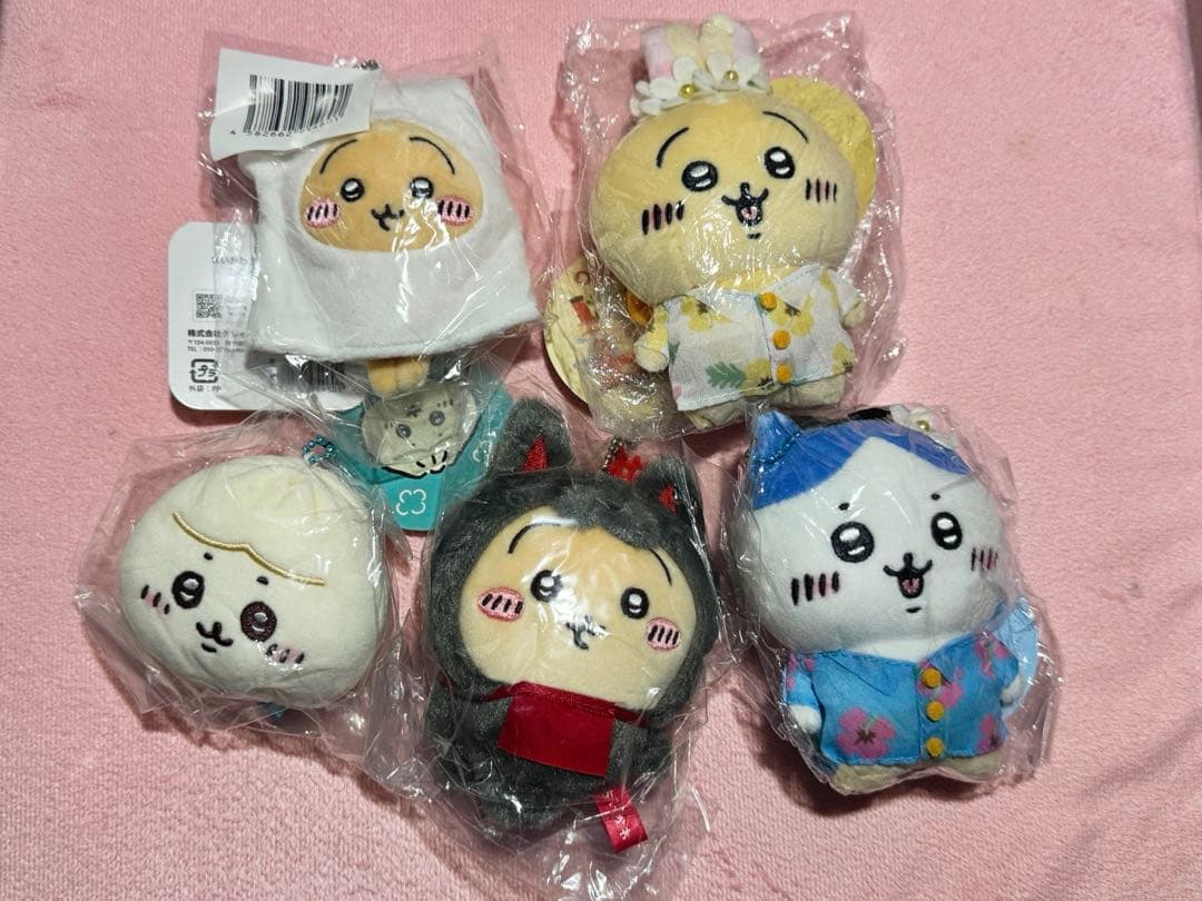 ちいかわ　うさぎ　ハチワレぬいぐるみセット