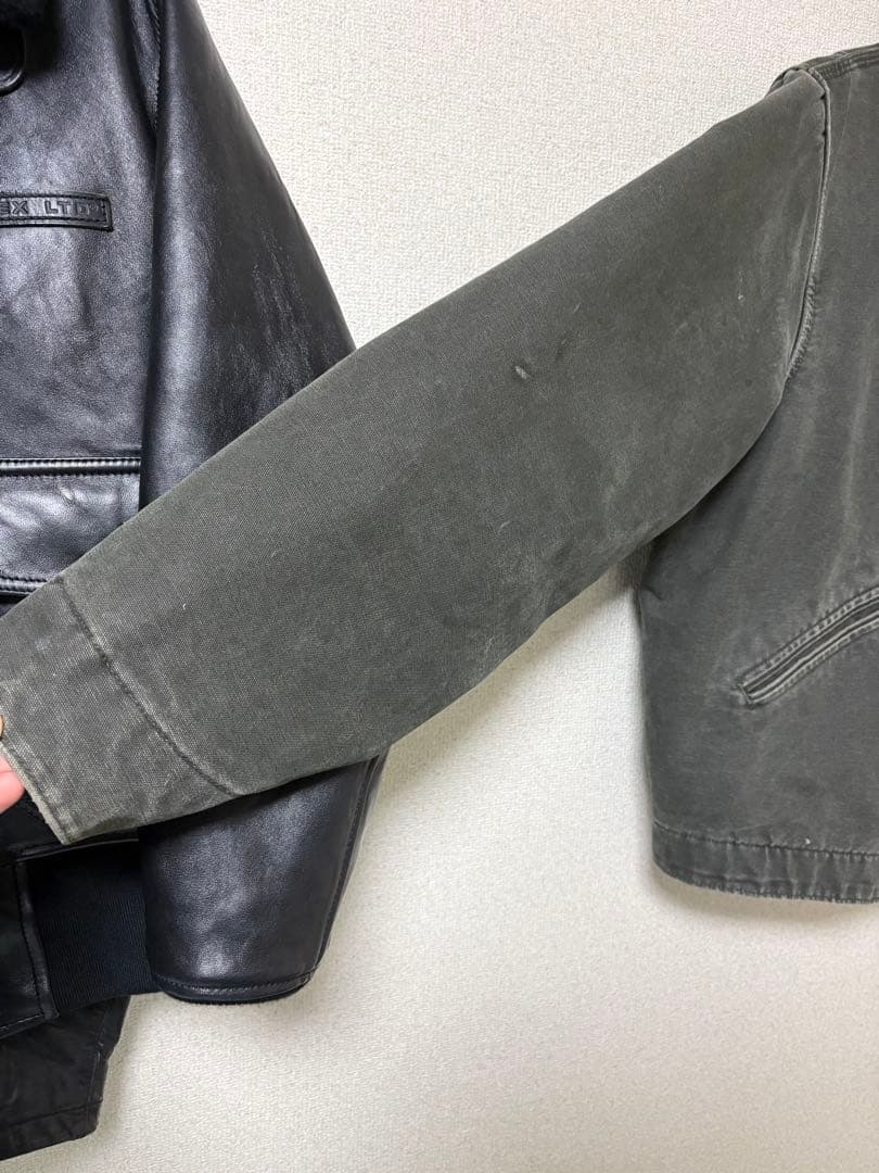 カーハートデトロイトジャケットj97mos