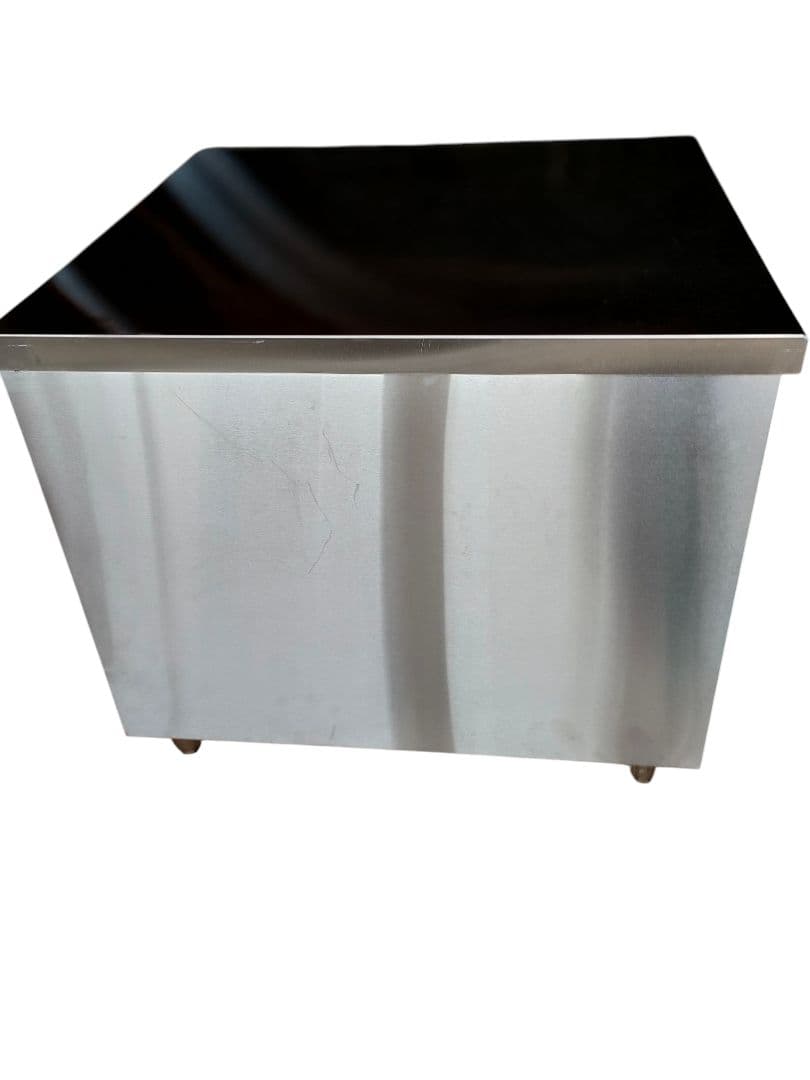 ステンレス　業務用　調理台　作業台　収納　地域限定配送