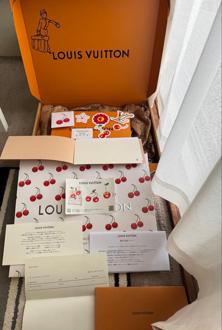 LOUIS VUITTON × 村上隆TM ギフトボックス 【袋付き】