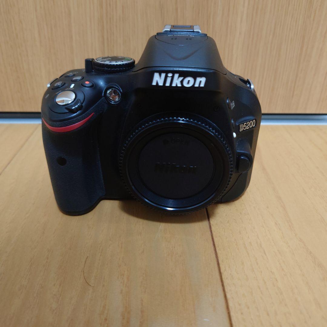 ル*ナ様 【ジャンク品】Nikon D5200 デジタル一眼レフカメラ