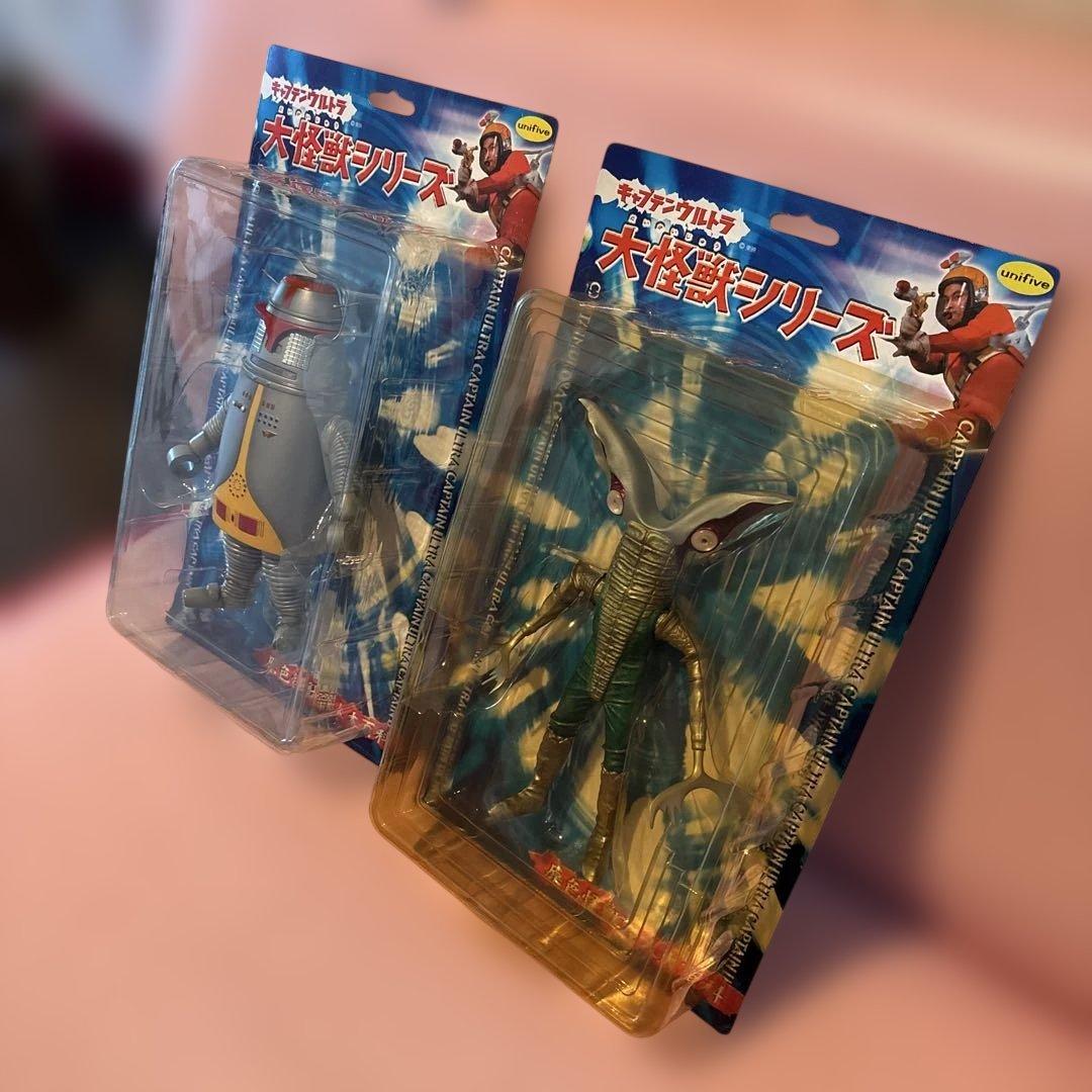 大怪獣シリーズ　キャプテンウルトラ　フィギュアセット