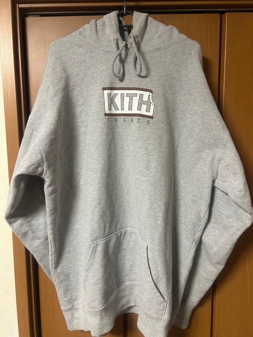 KITH TREATS フード付きパーカー グレーXL