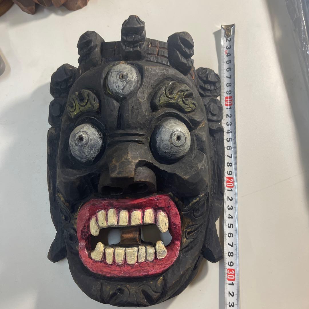 お面　魔除け　手彫り　チベット仏教
