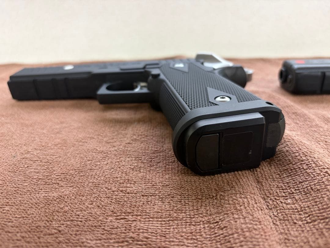 東京マルイ グロック18C東京マルイ ハイキャパE ジャンク