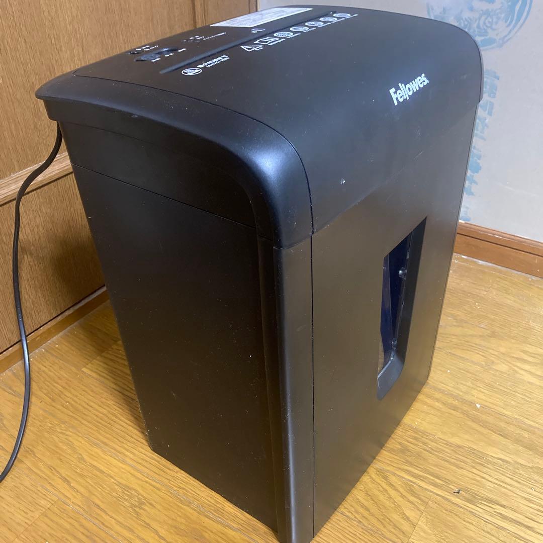 Fellowes 62MC 家庭用シュレッダー 黒