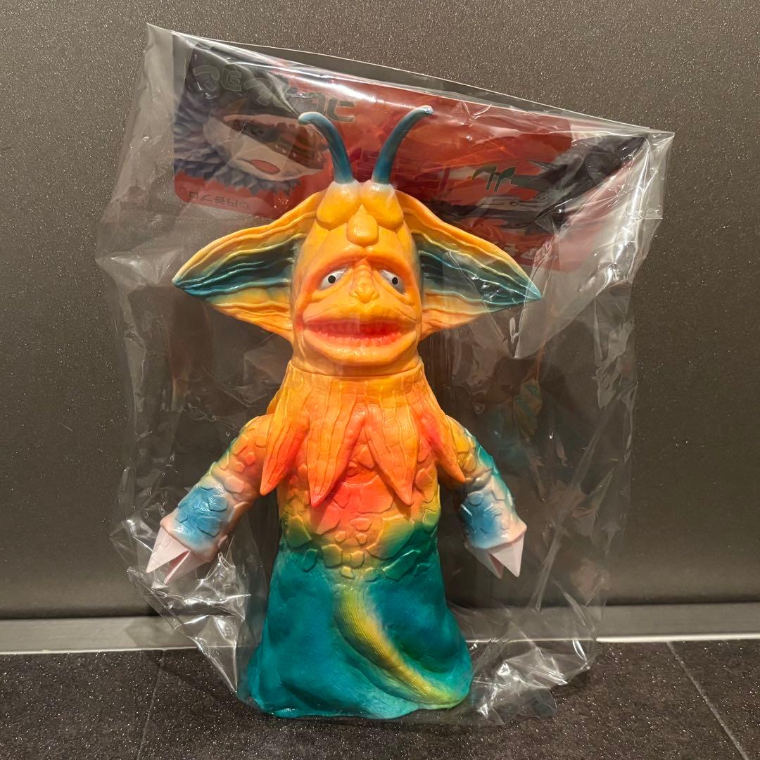 ベアモデル　ヤメタランス　ブルマァク　m1号　ソフビ　怪獣郷