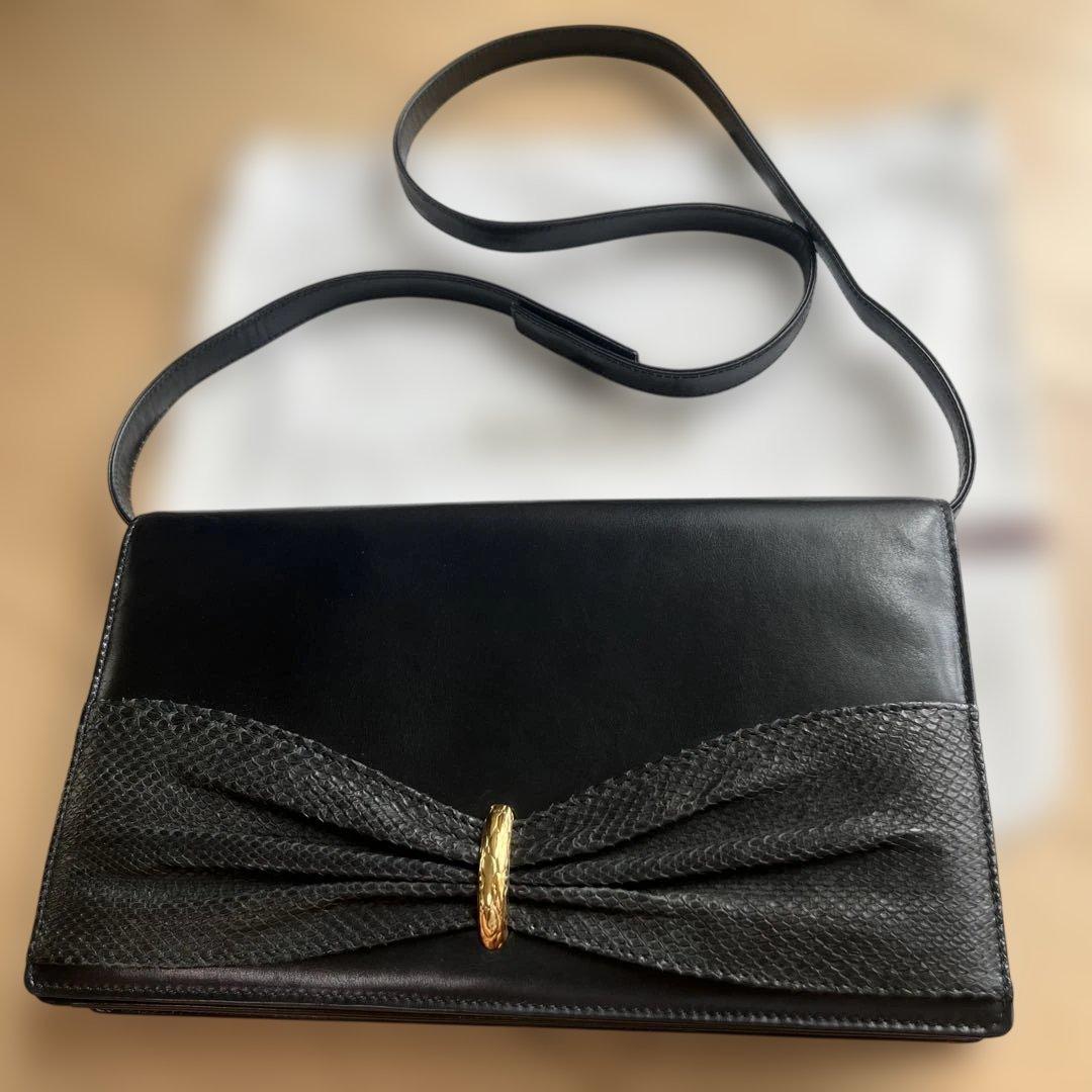 GUCCI リボンデザイン 黒 パーティーバッグ