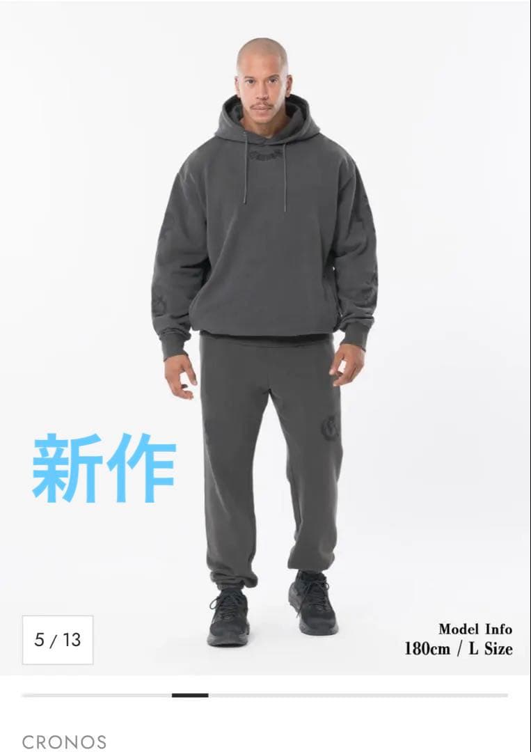 トップス CRONOS BLACKLETTER HOODIE V BLACKxBLACK