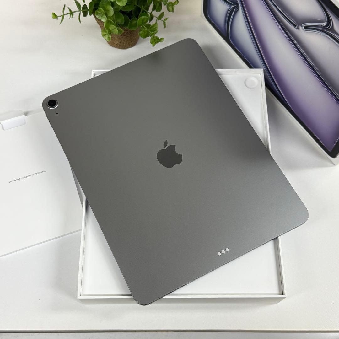 新品同様iPad Air M3チップ 128GB 13インチ Wi-Fiモデル