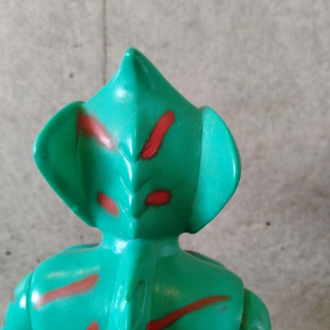 当時物仮面ライダーアマゾンソフビ無版権パチ約23センチ