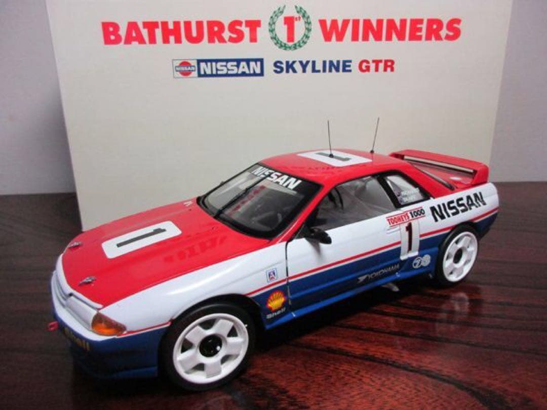 京商１/１８　スカイラインＧＴ－Ｒ（Ｒ３２）　Ｗｉｎｎｅｒ　１／１８スケール