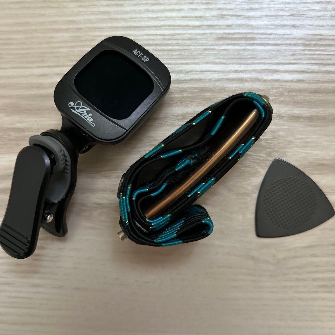 ARIA ASA-18N ミニギター ケース/カポ/ピック/チューナー付き