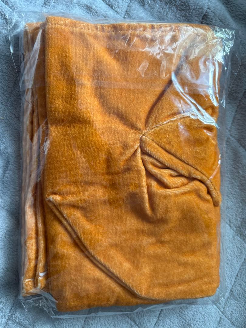 朝倉可憐　パーカー風フードタオル