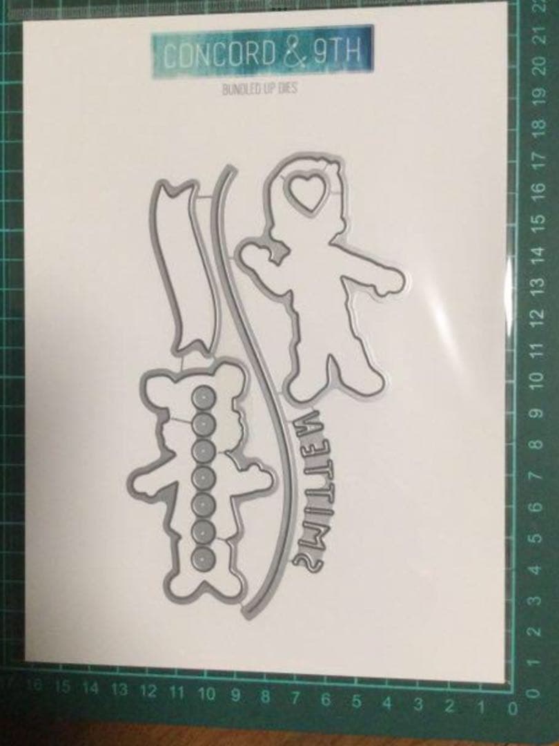 クラフターコンパニオン大/小文字C&9thBundledUpスタンプ&ダイセット