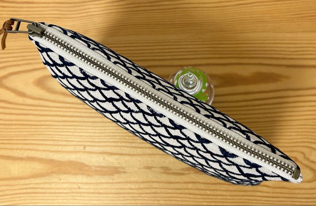 【該当者さま専用作品につきご購入不可となります】 mermaid平ポーチ／がま口