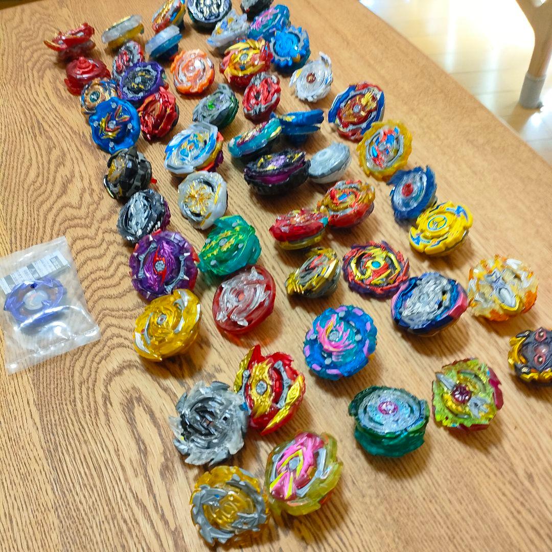 中古品ベイブレード大量まとめて