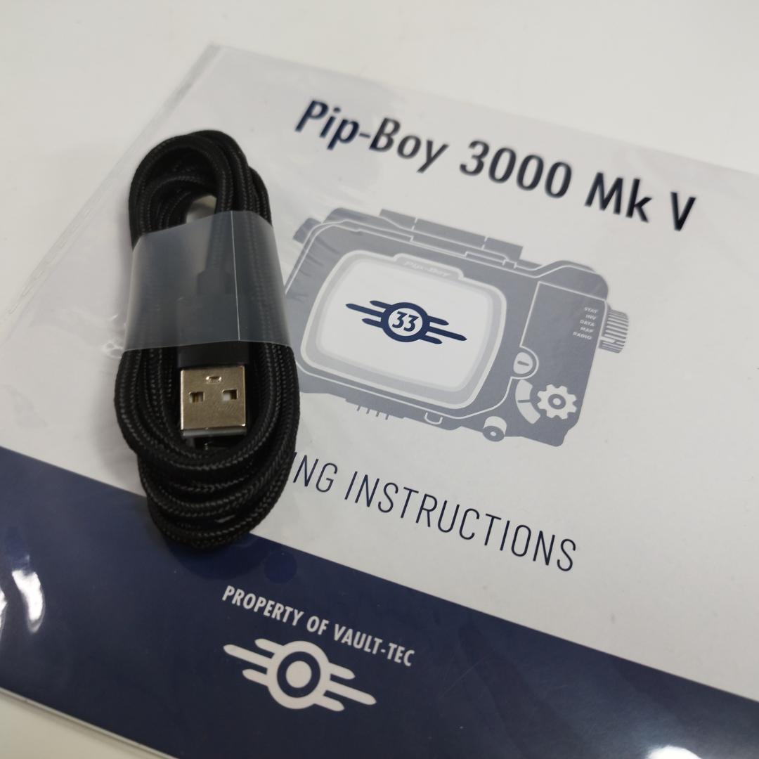 フォールアウト Pip-Boy 3000 MK V ダイキャスト レプ h55q