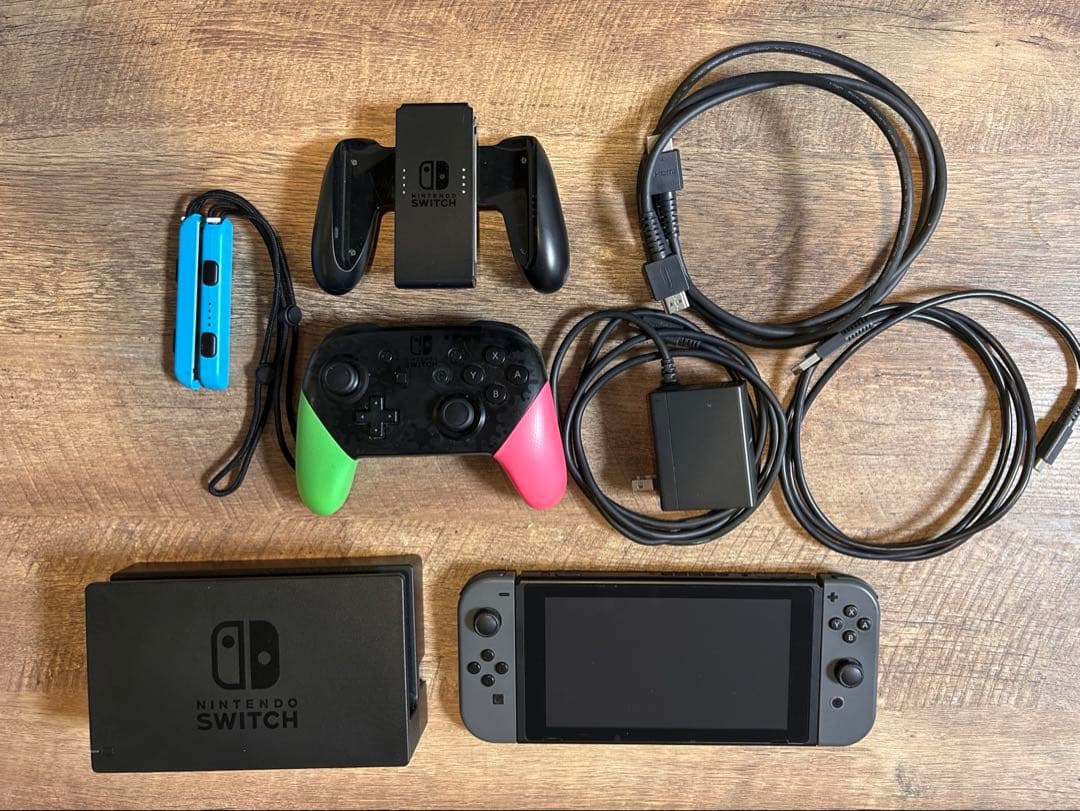 Nintendo Switch 本体+純正プロコン付き　動作確認済み