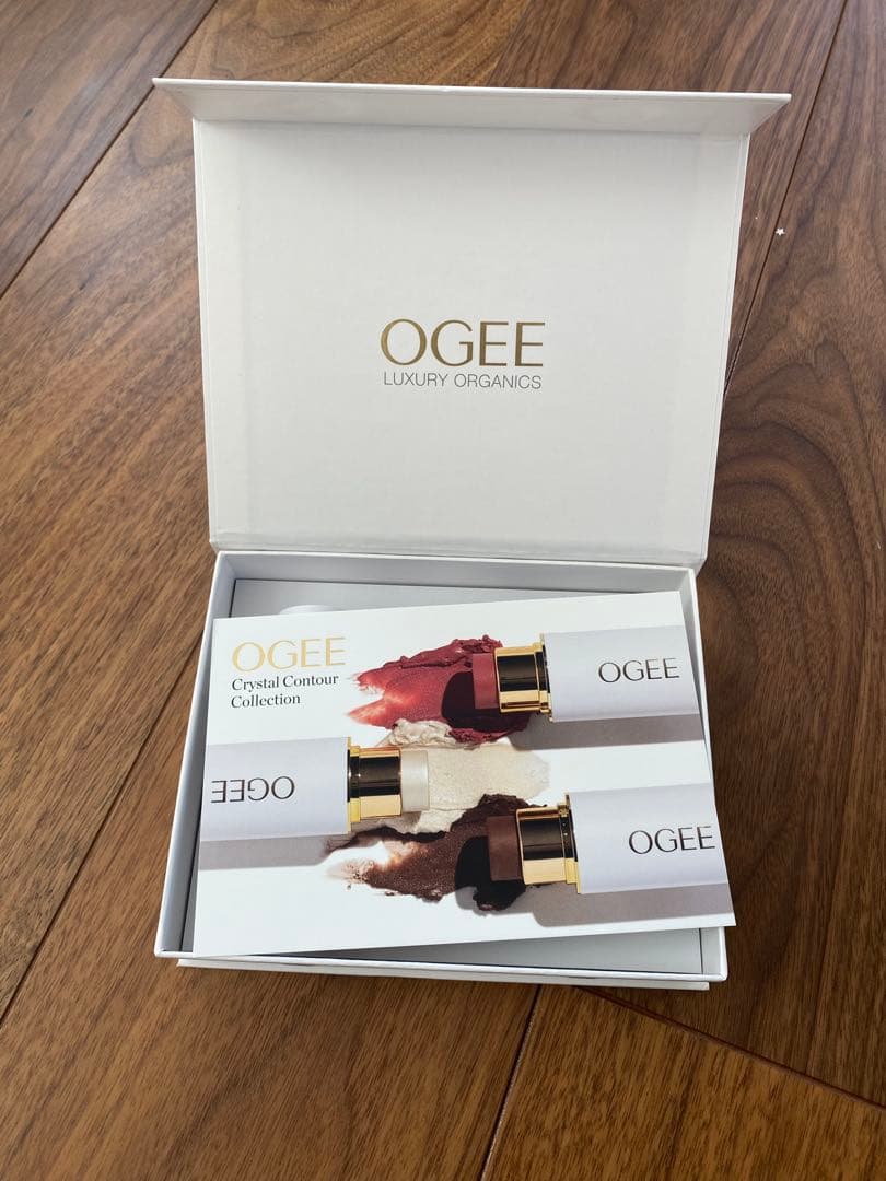 OGEE クリスタルコントールコレクション