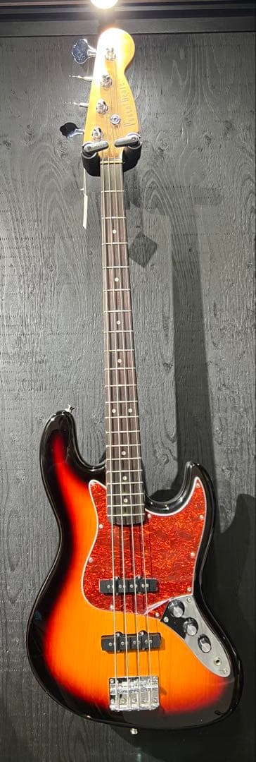 Photogenic ジャズベース　初心者オススメ　3トーンサンバースト