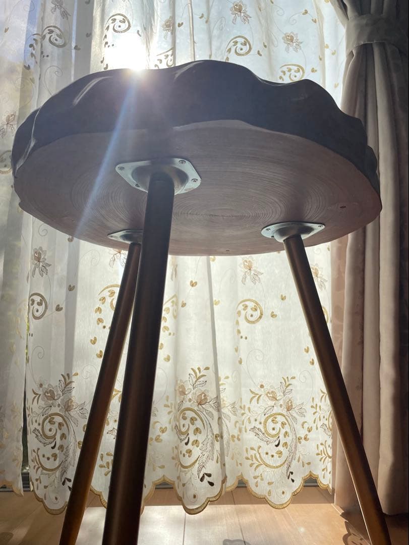 一枚板　無垢　サイドテーブル　ゴールド色脚