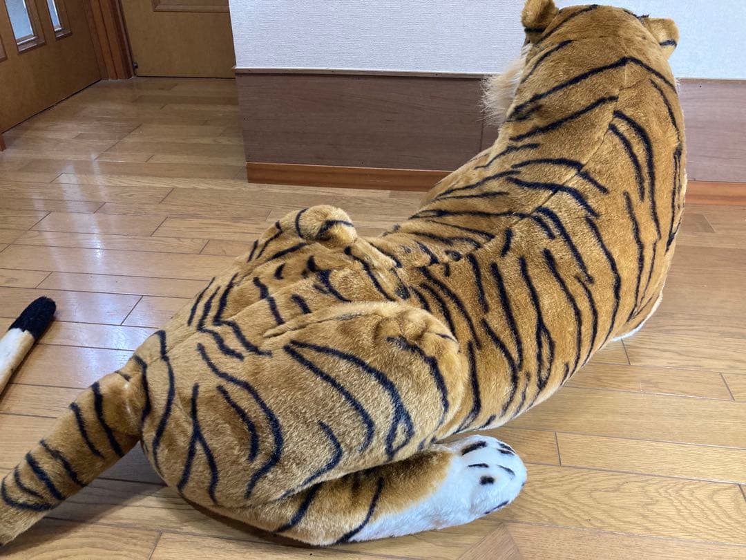 【超美品】トラ✨特大ぬいぐるみ