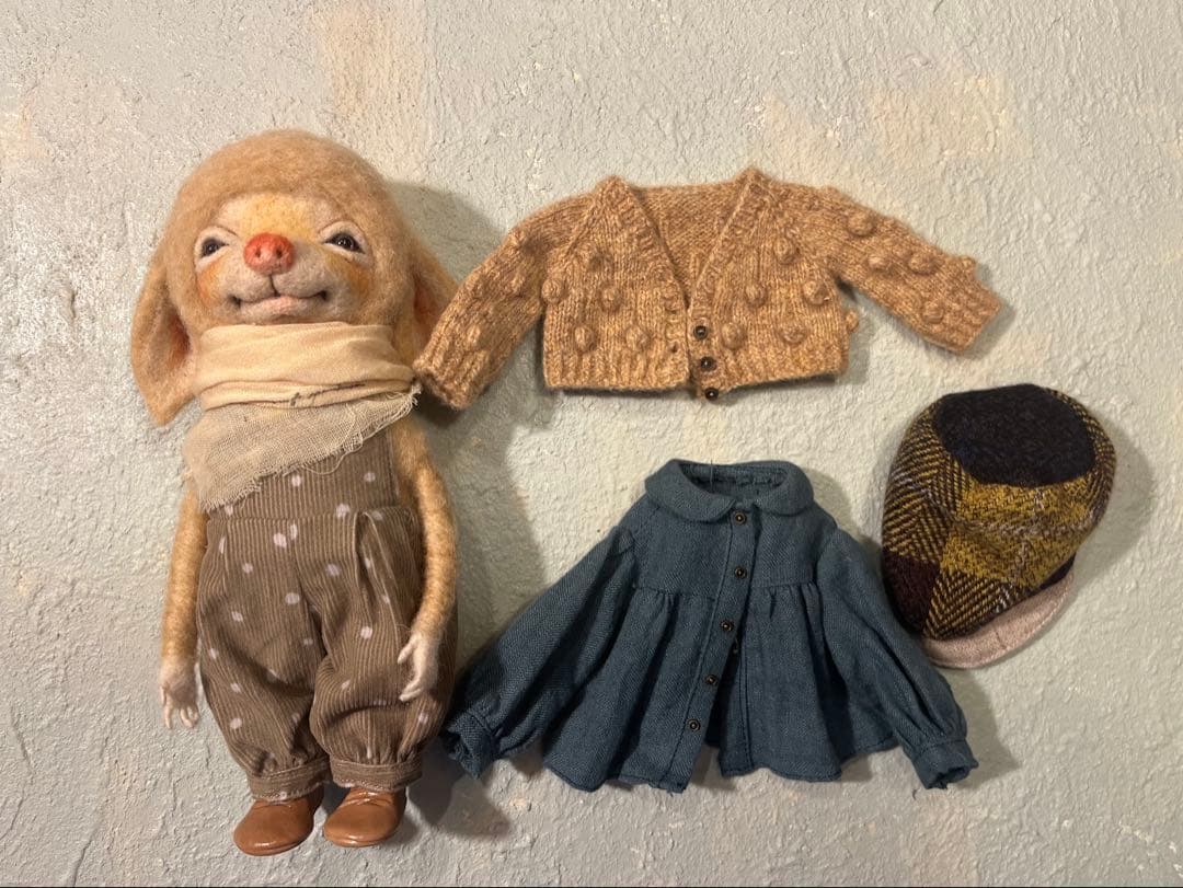 フェイさん　羊毛フェルトドール　アウトフィット付き