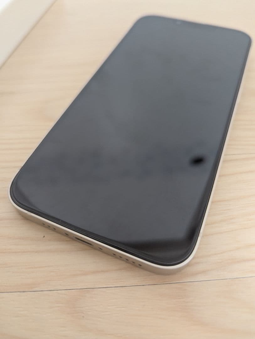 Apple iPhone 13 スターライト128GB 本体