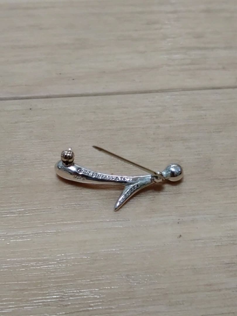 Tiffany＆Co ティファニー イニシャルブローチ アルファベット i