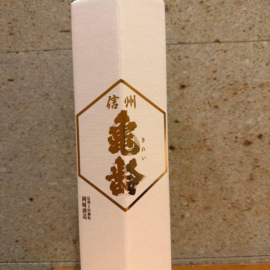 亀齢　ヘキサゴン　日本酒 720ml