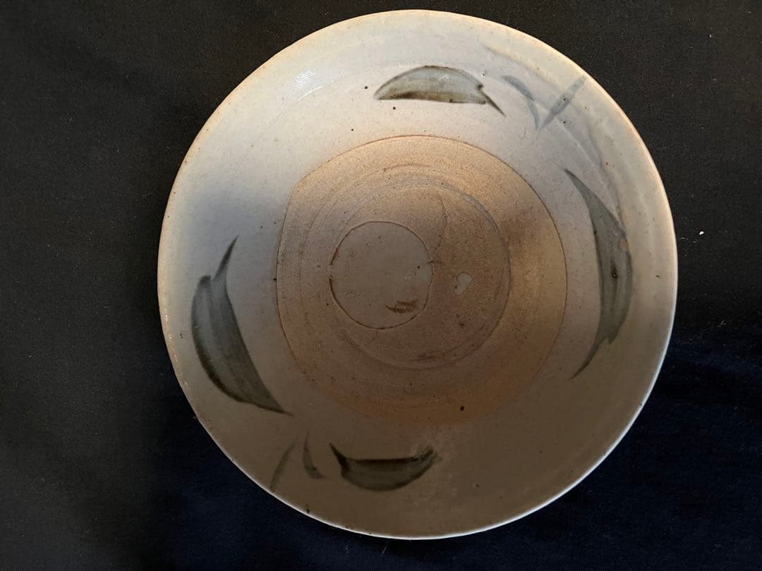 割れ、カケなし 中国清代末 南方窯の素朴な手描き絵付の皿 茶席の菓子皿にいい