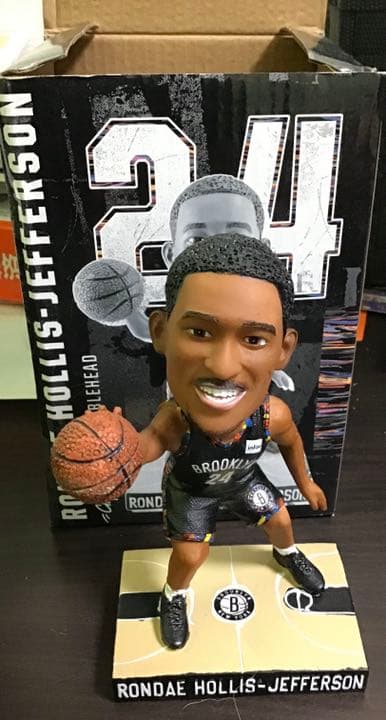 スポーツ選手 RONDAEHOLLIS-JEFFRSON