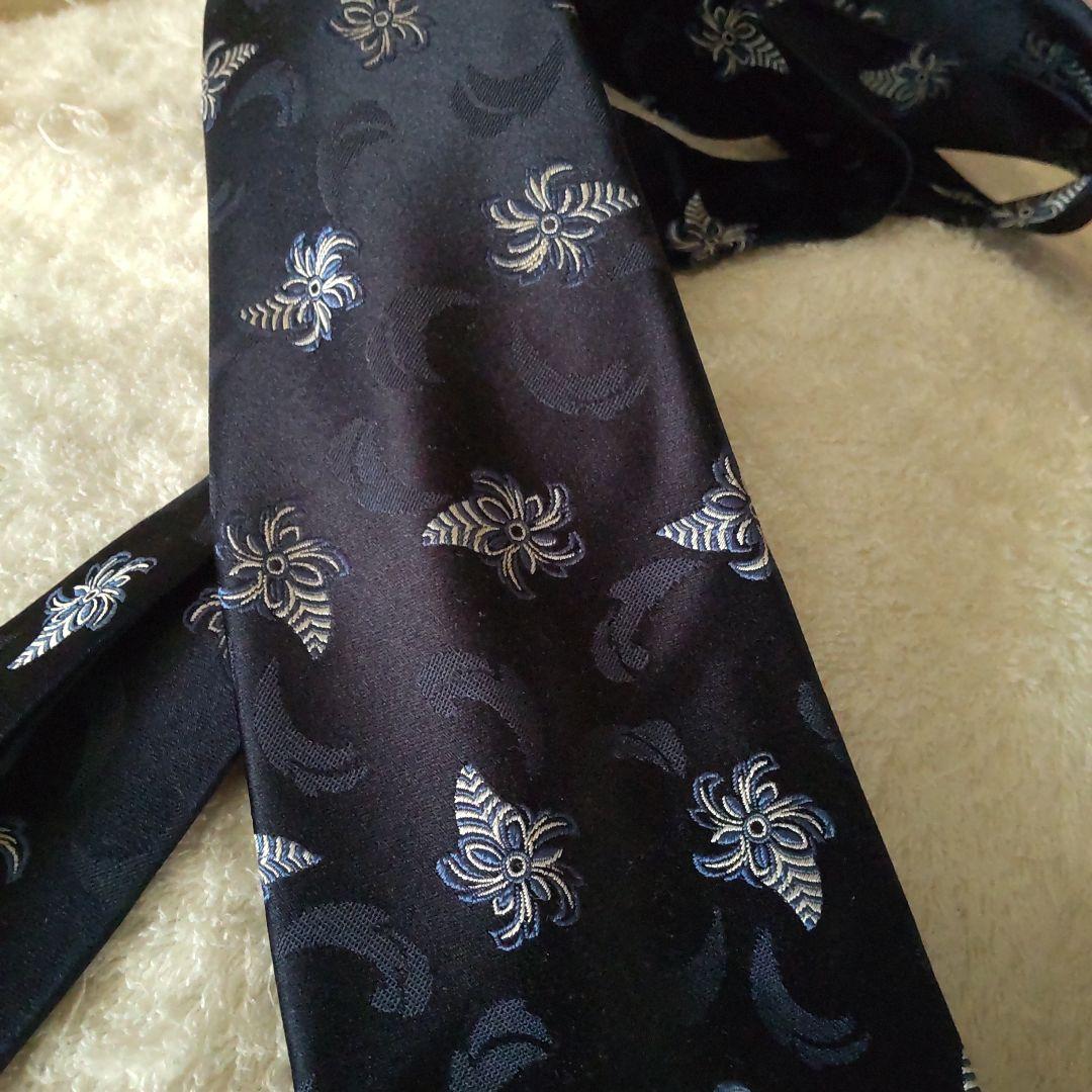 舘ひろし廃盤帰ってきたあぶない刑事ネクタイ