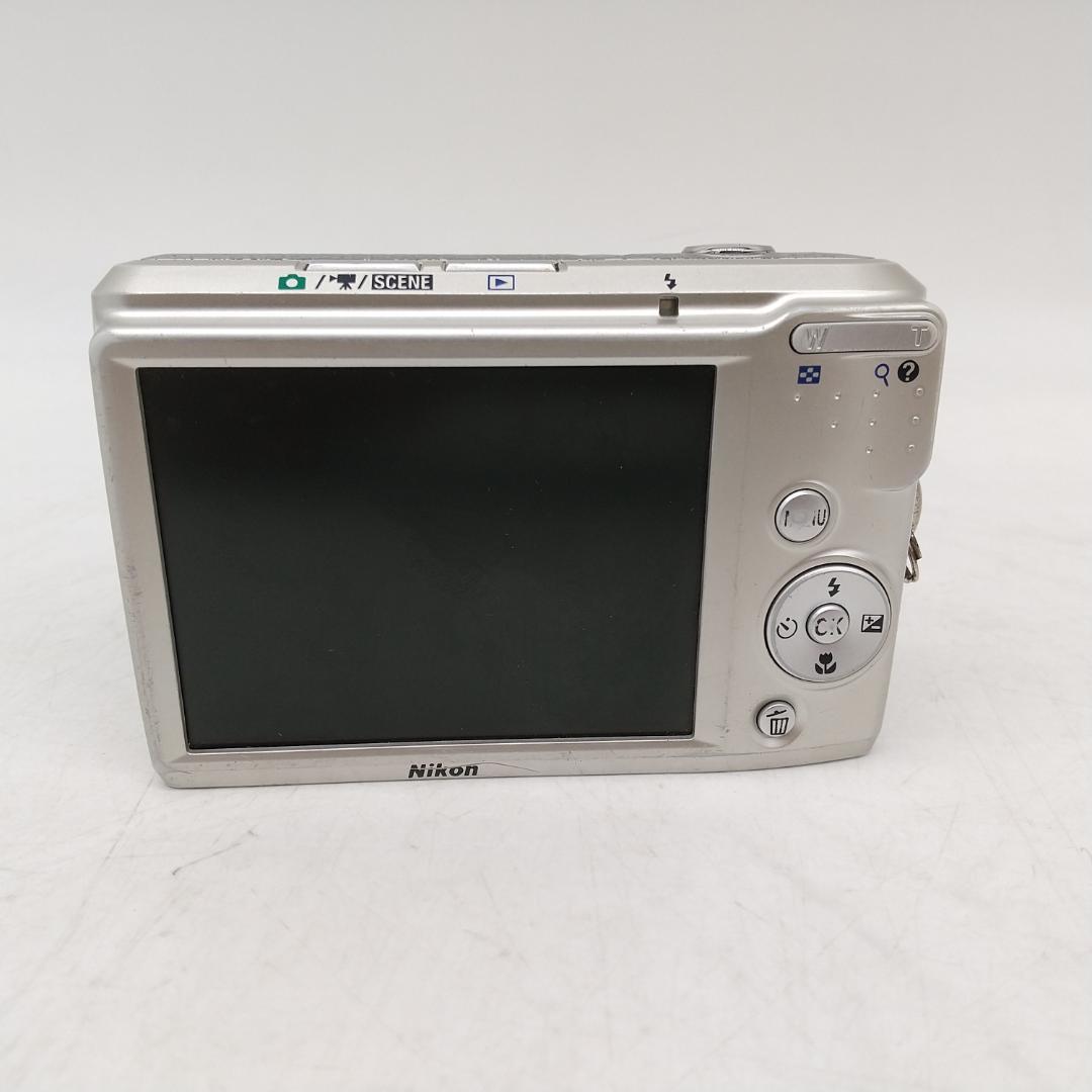 3018番 ニコン COOLPIX L18 デジタルカメラ シルバー 乾電池駆動